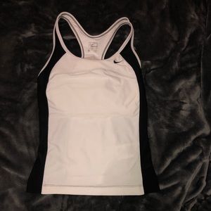 Nike workout tank